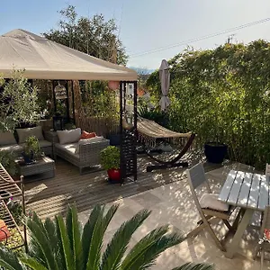Rdc De Maison Avec Terrasse Barbecue , Toulon France