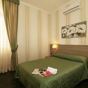 3* Hotell Argentina