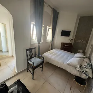 Bella 'mbriana , Naples Italie
